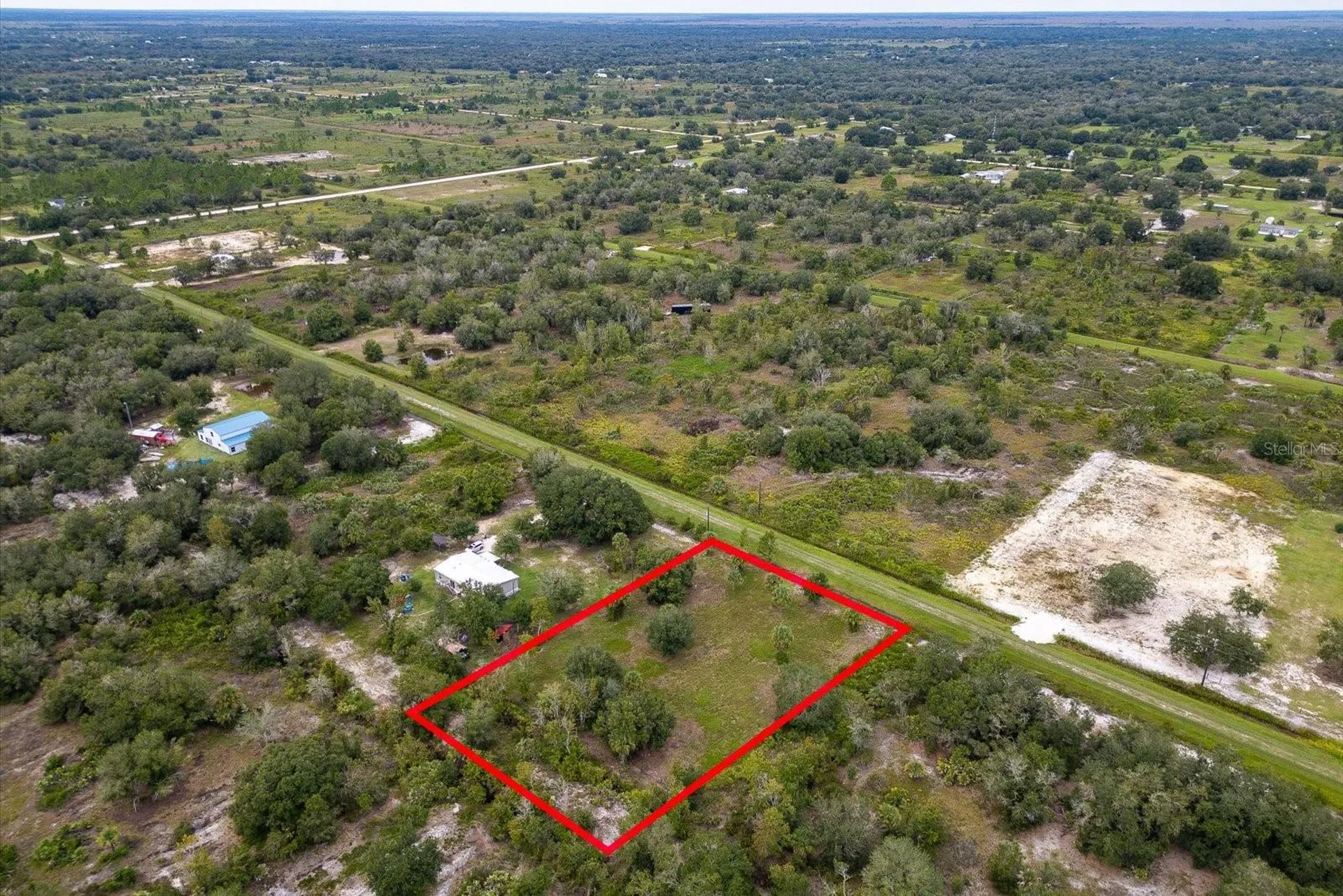 17128 NW 266th Street Okeechobee FL 34972