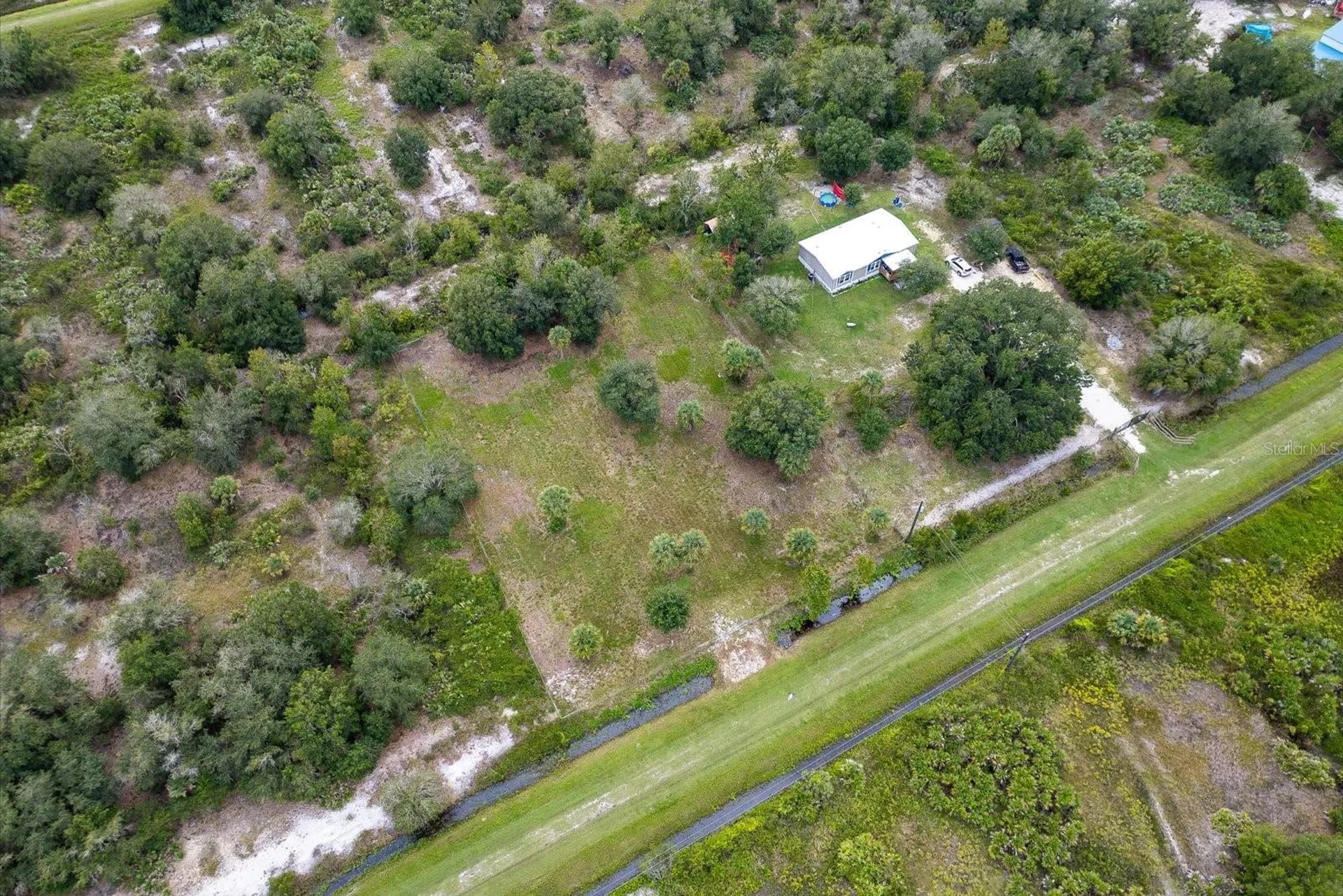 17128 NW 266th Street Okeechobee FL 34972
