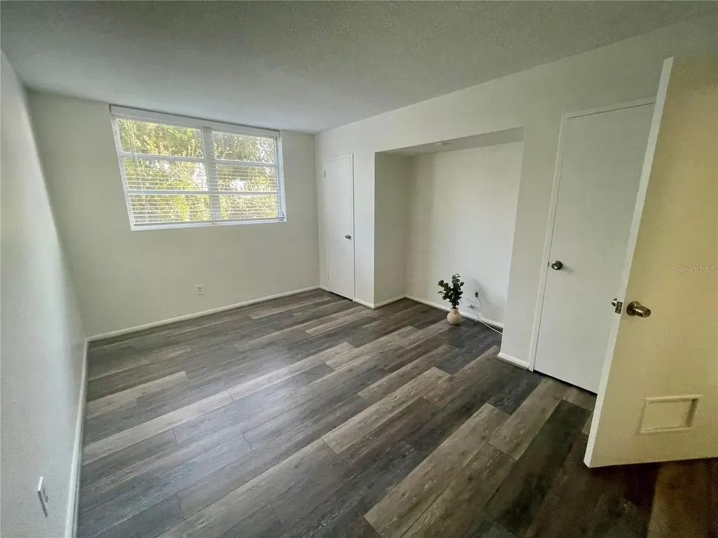 1224 S Peninsula Drive Daytona Beach FL 32118