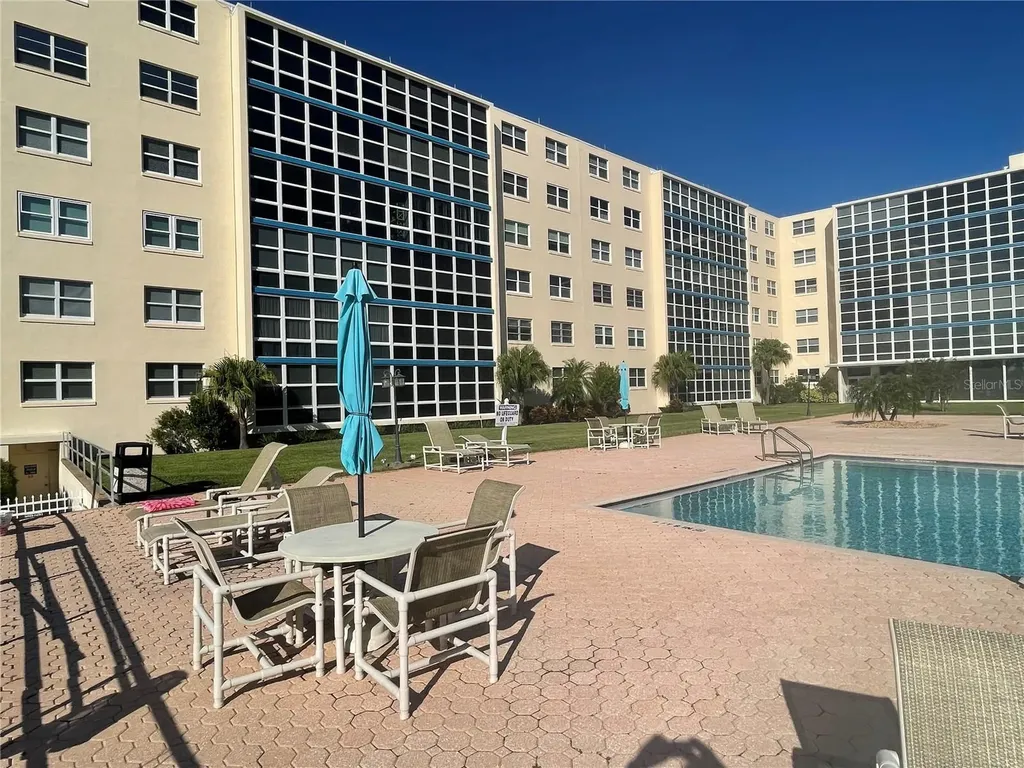 1224 S Peninsula Drive Daytona Beach FL 32118