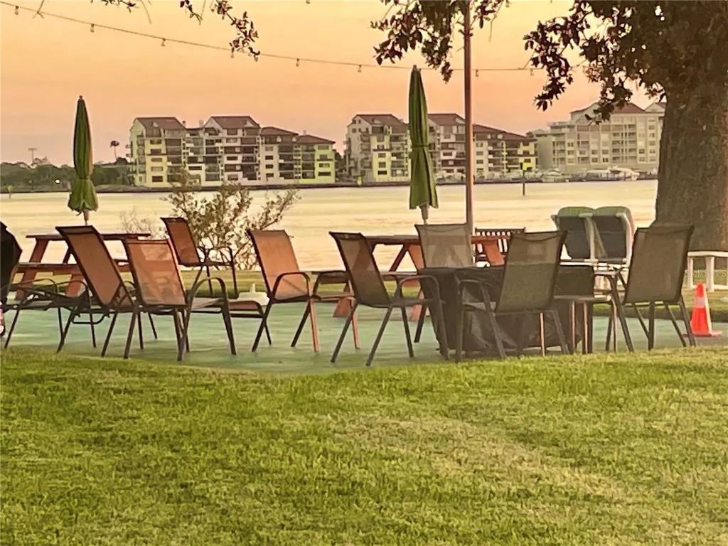 1224 S Peninsula Drive Daytona Beach FL 32118