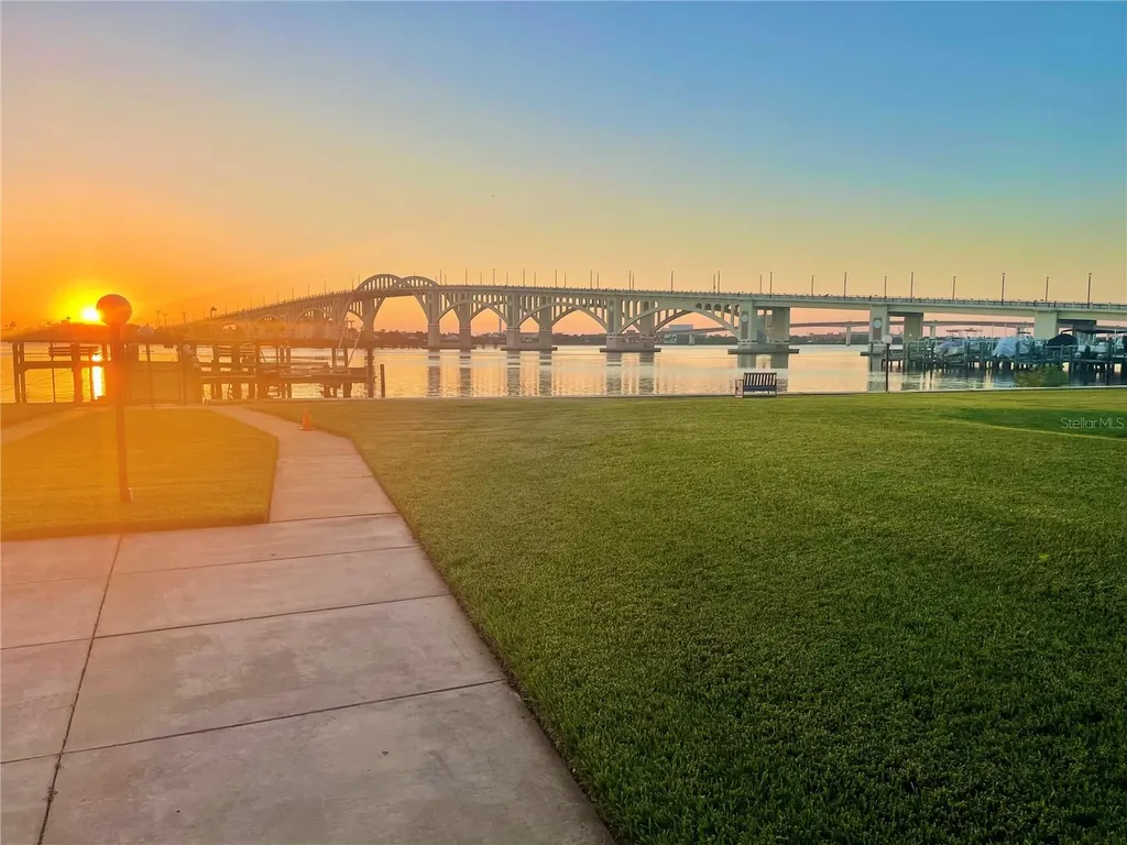 1224 S Peninsula Drive Daytona Beach FL 32118