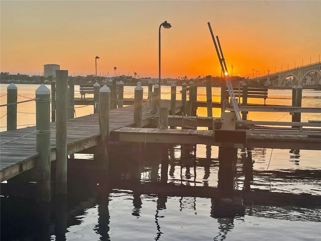 1224 S Peninsula Drive Daytona Beach FL 32118