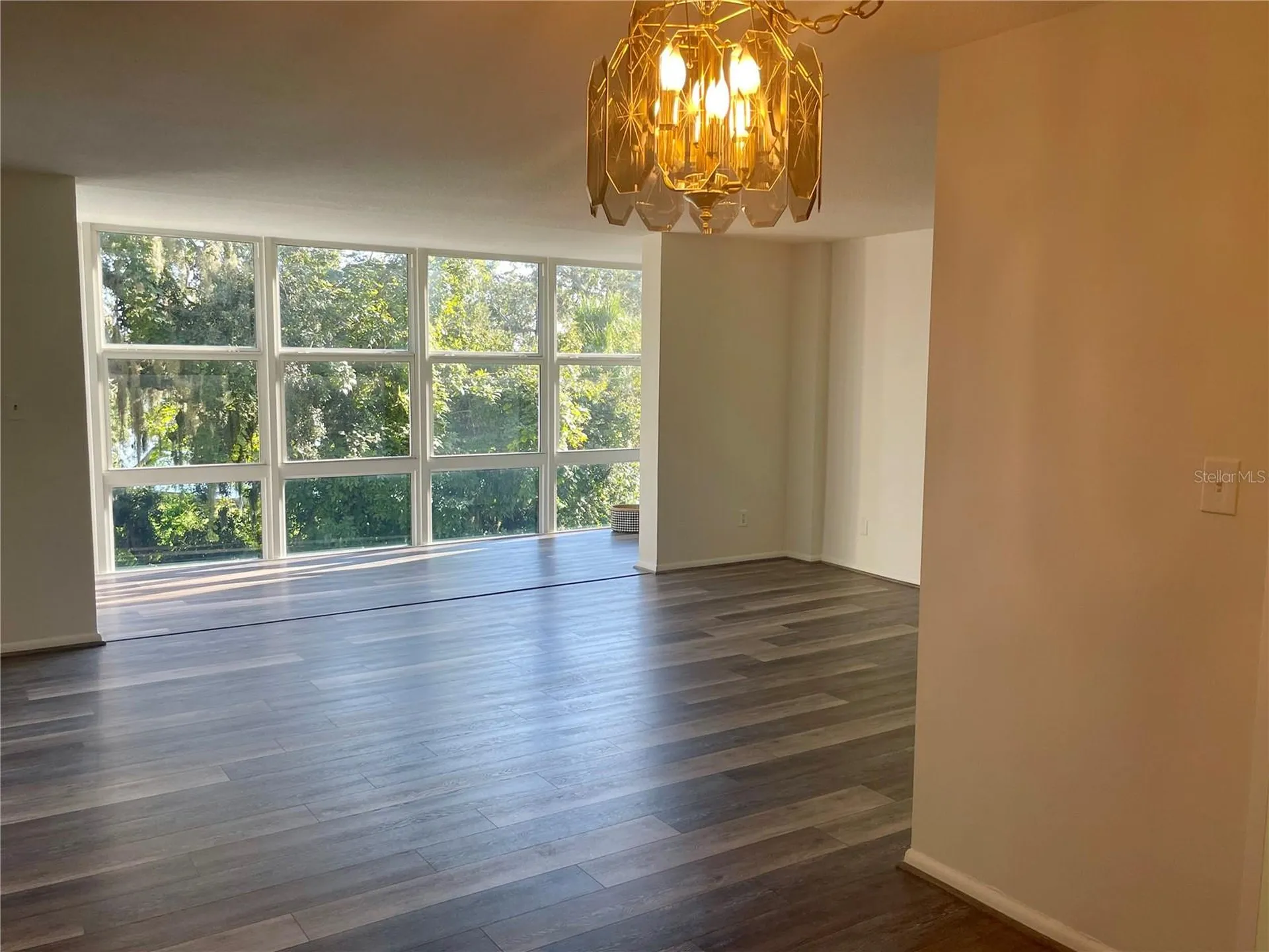 1224 S Peninsula Drive Daytona Beach FL 32118