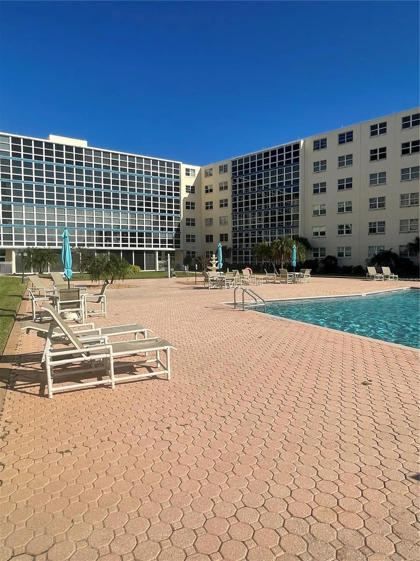 1224 S Peninsula Drive Daytona Beach FL 32118