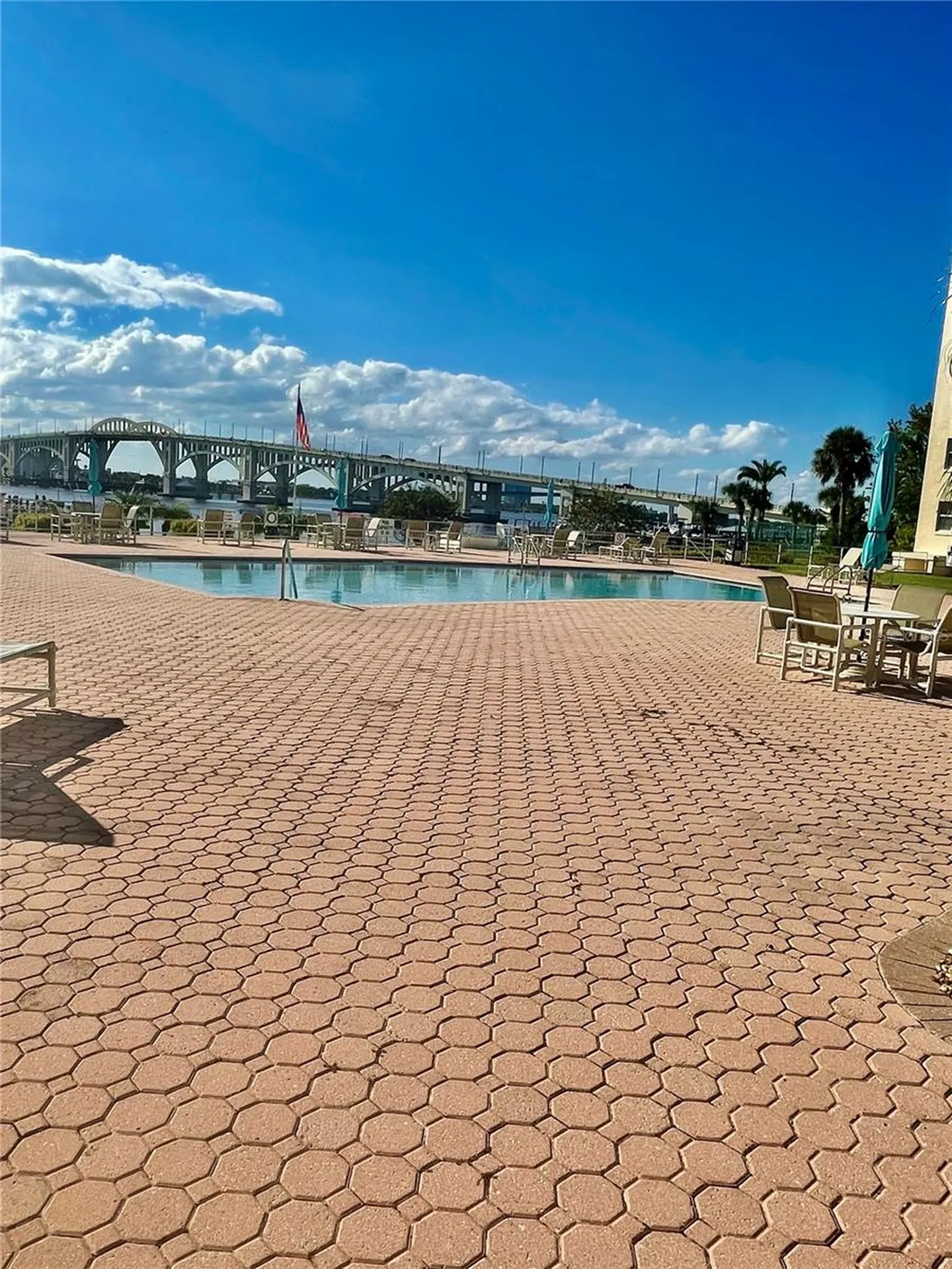 1224 S Peninsula Drive Daytona Beach FL 32118