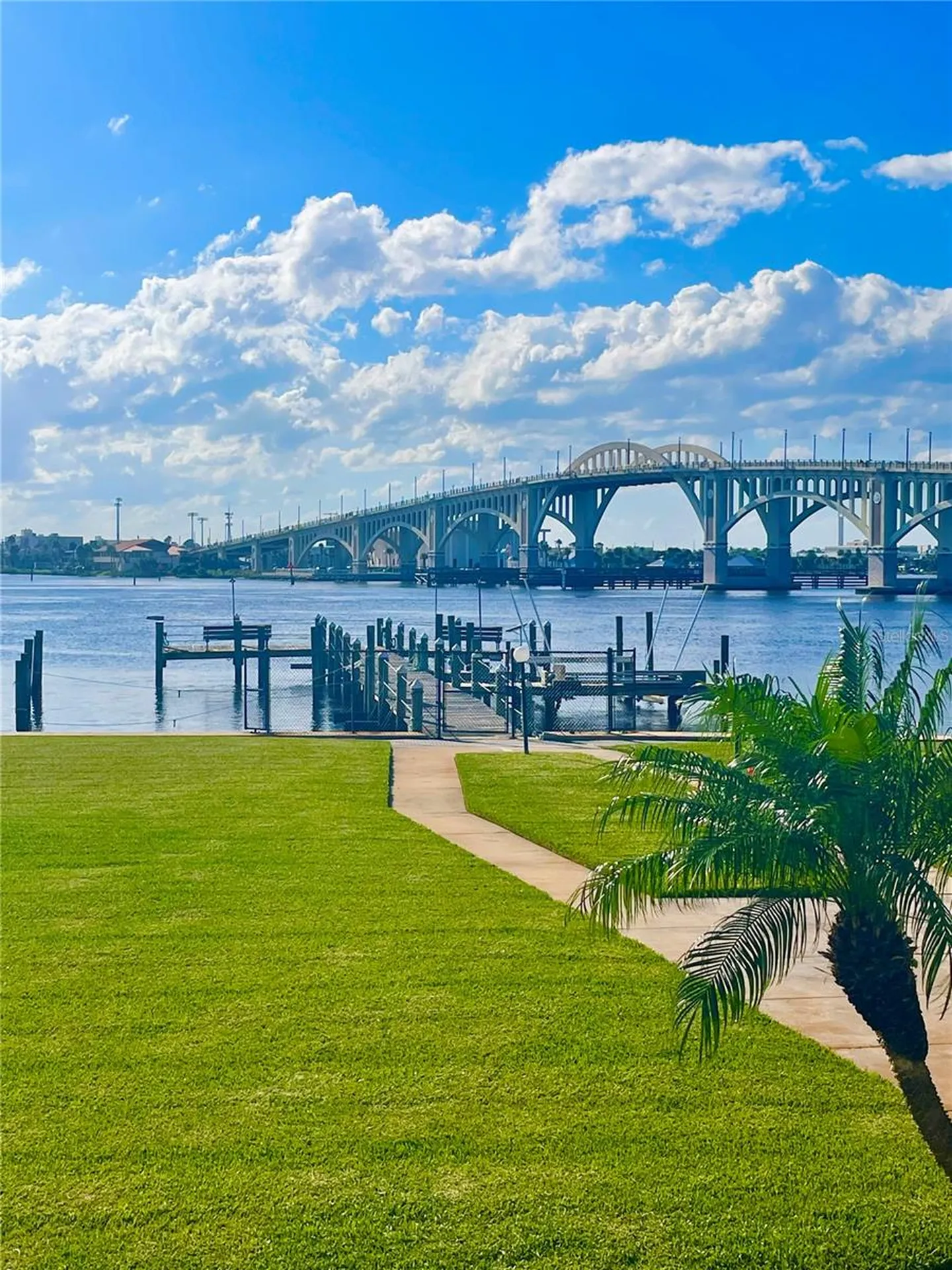 1224 S Peninsula Drive Daytona Beach FL 32118