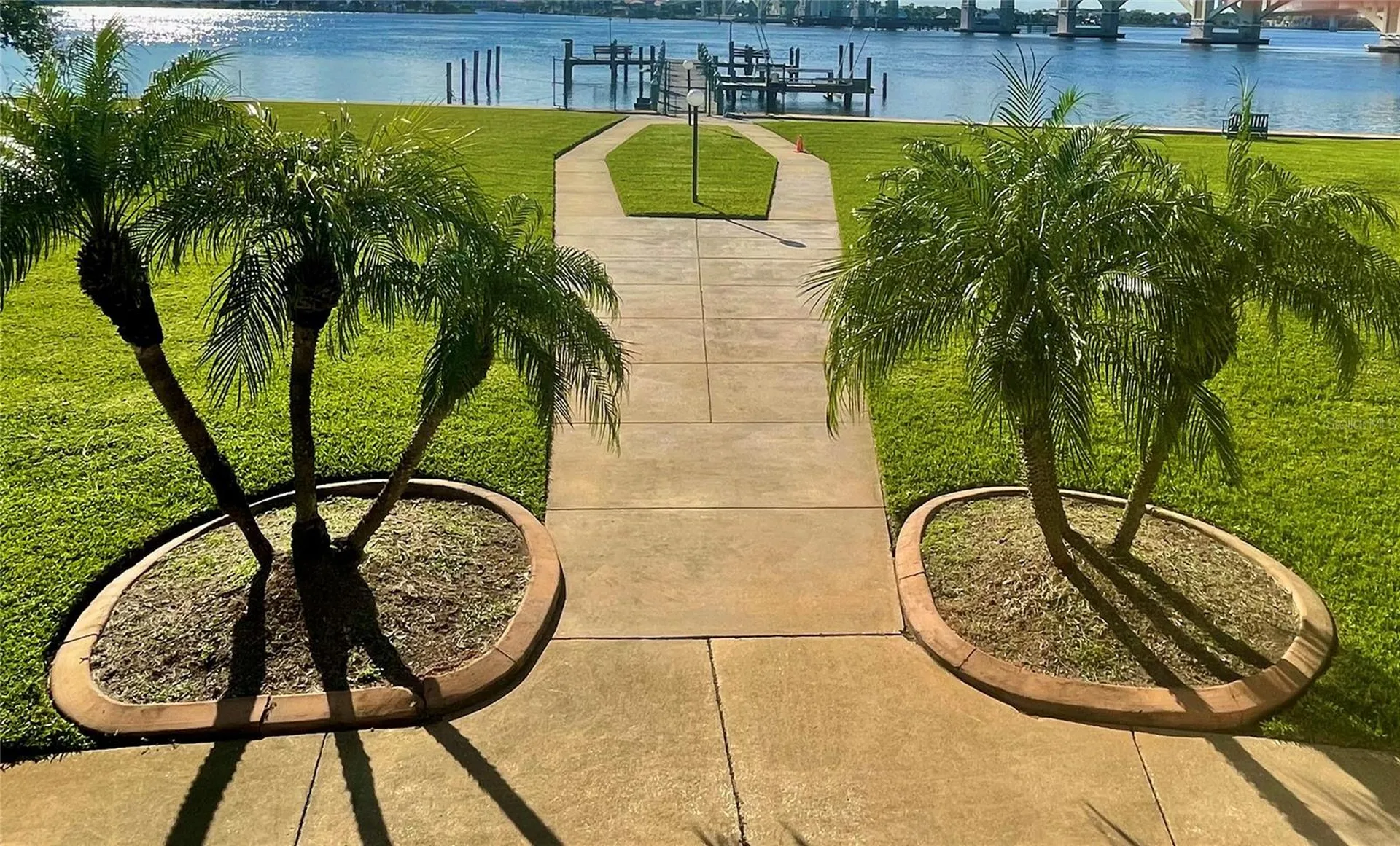 1224 S Peninsula Drive Daytona Beach FL 32118