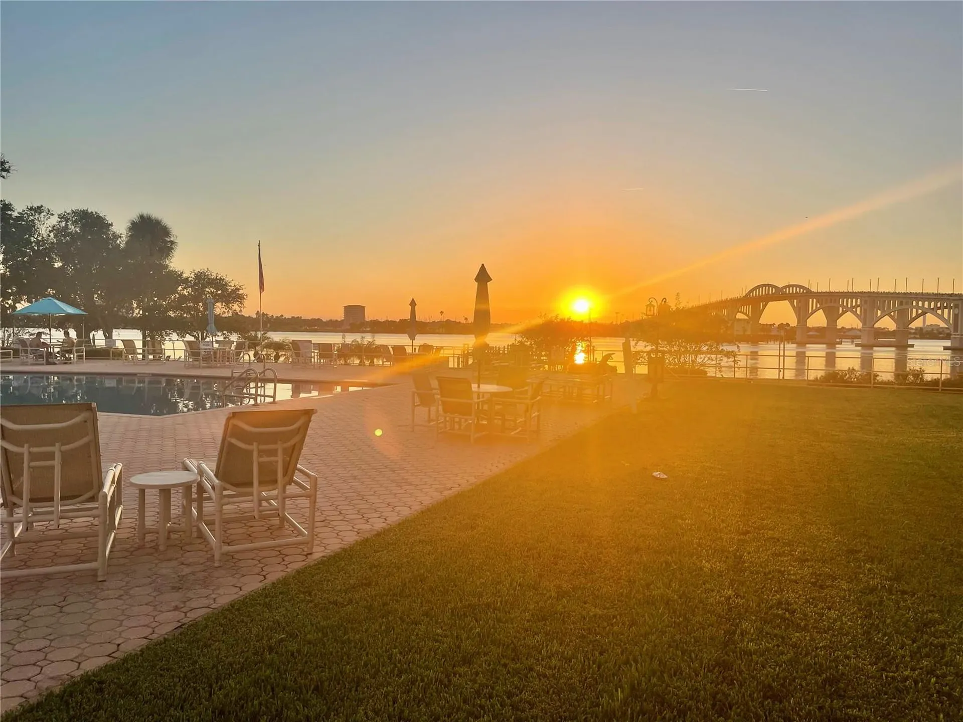 1224 S Peninsula Drive Daytona Beach FL 32118