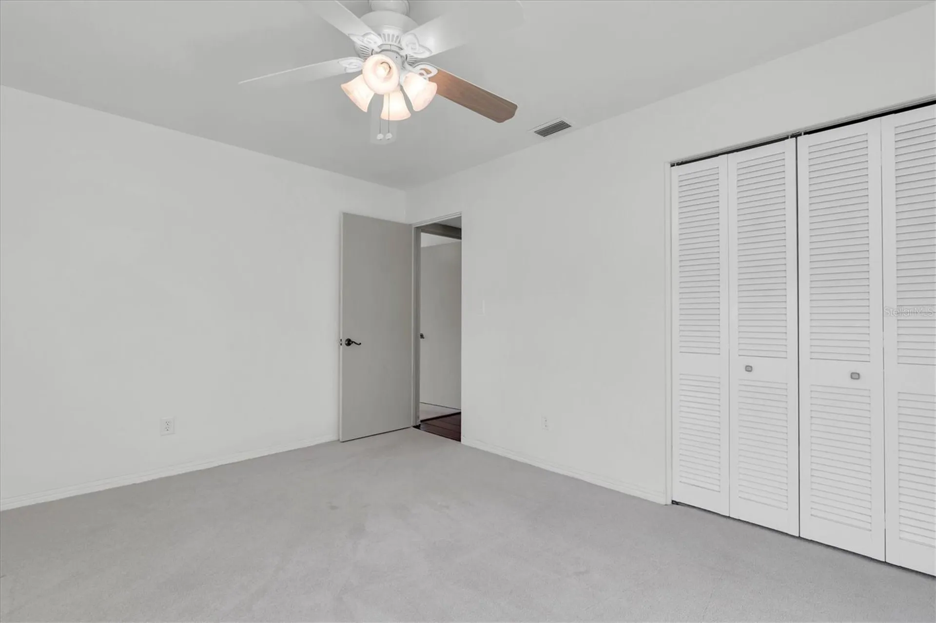 1101 87th Avenue N St Petersburg FL 33702