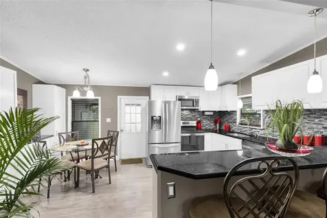 306 S Timber Trail Wildwood FL 34785