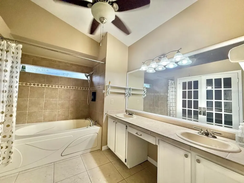 1234 Majestic Palm Court Apopka FL 32712