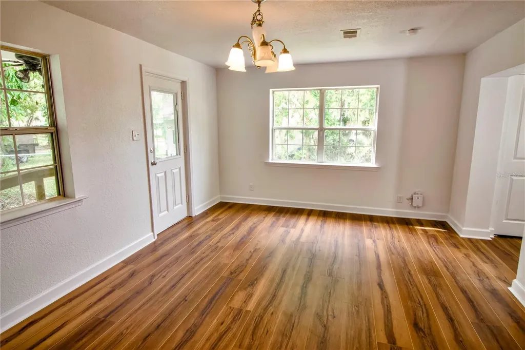 1114 Oak Drive Leesburg FL 34748