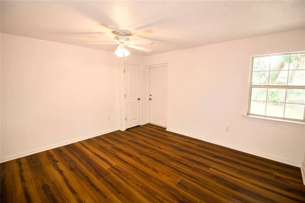 1114 Oak Drive Leesburg FL 34748