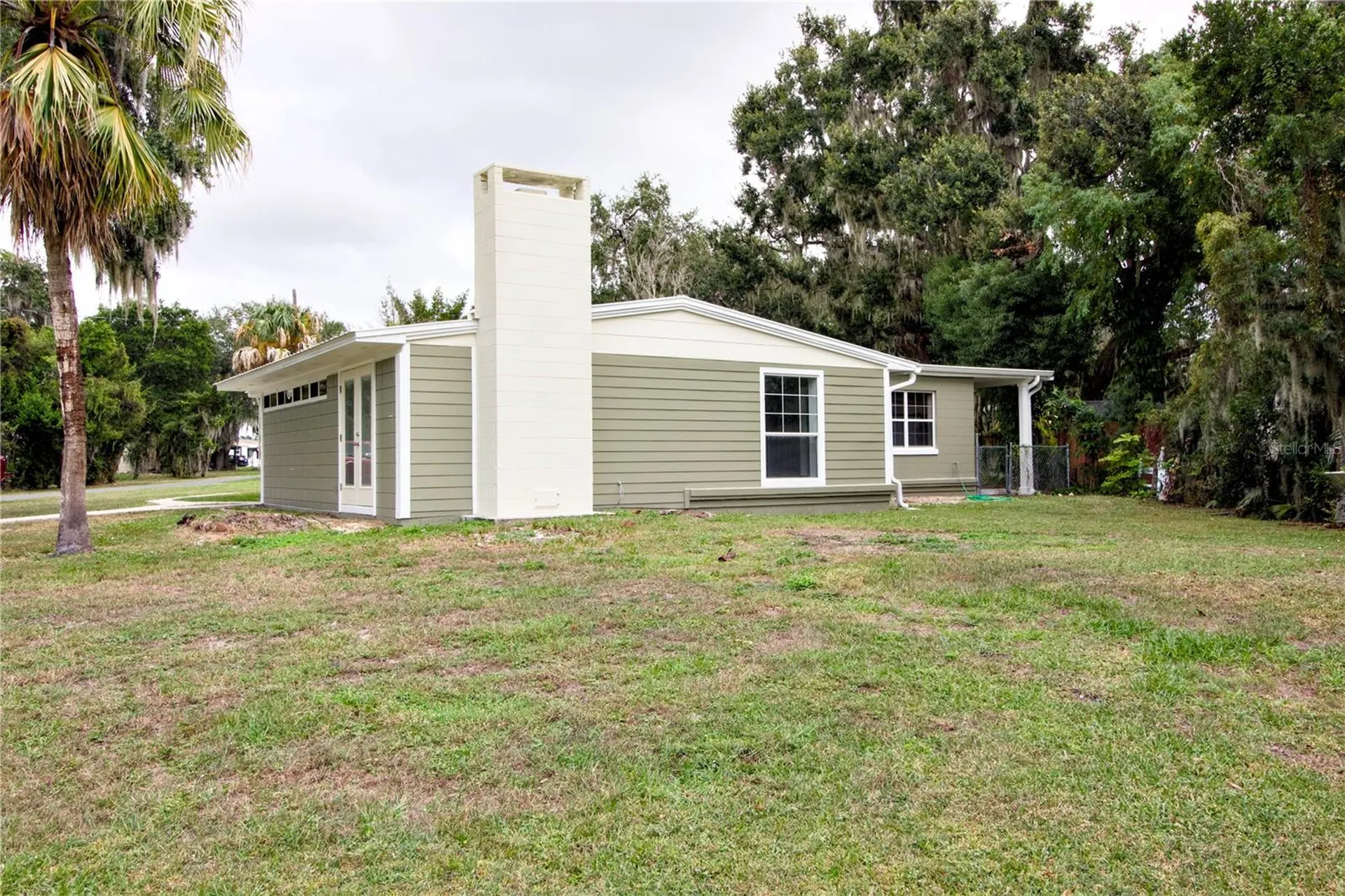 1114 Oak Drive Leesburg FL 34748