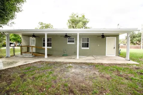1114 Oak Drive Leesburg FL 34748