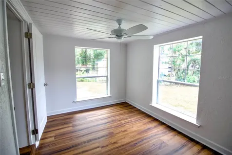 1114 Oak Drive Leesburg FL 34748