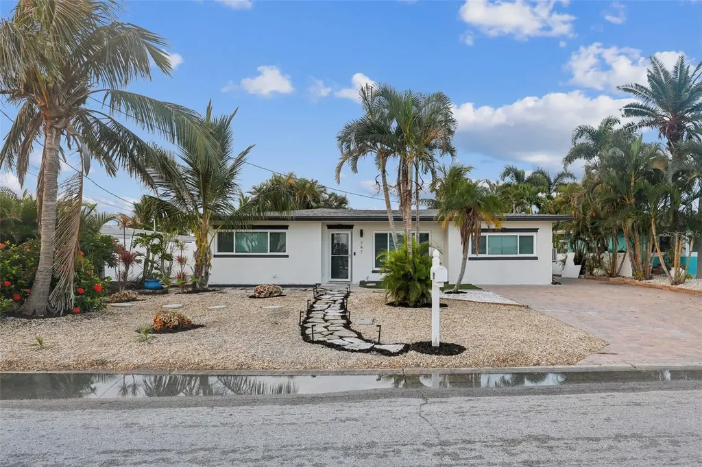 747 Pruitt Drive Madeira Beach FL 33708