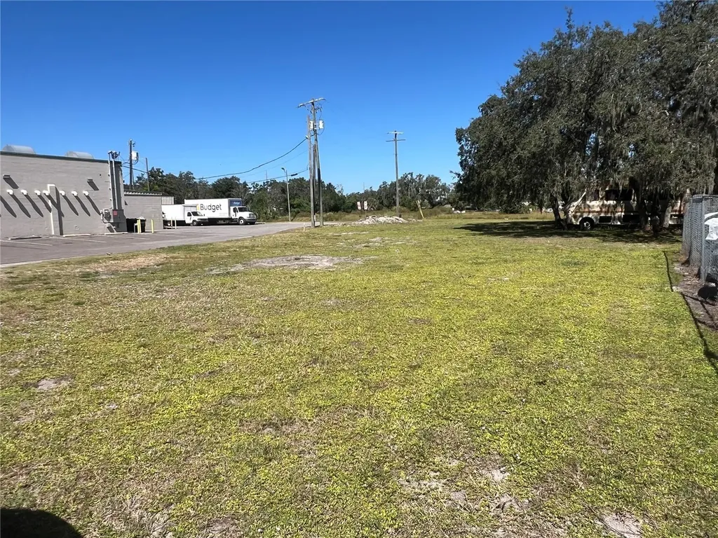 3309 Gloria Avenue Plant City FL 33563