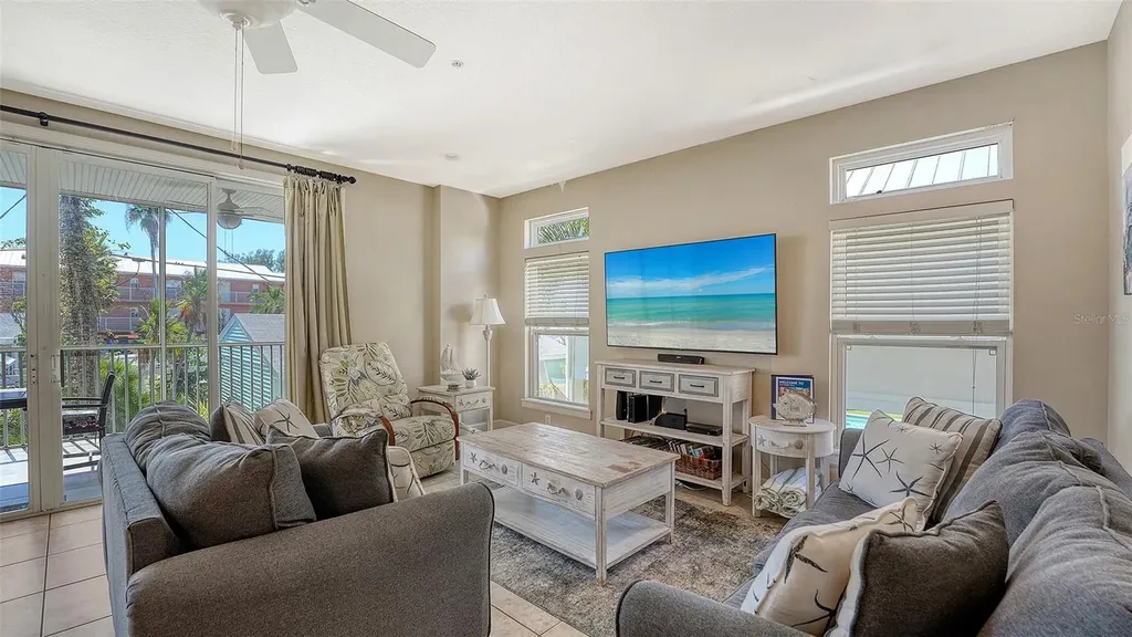 221 17th Street N Bradenton Beach FL 34217