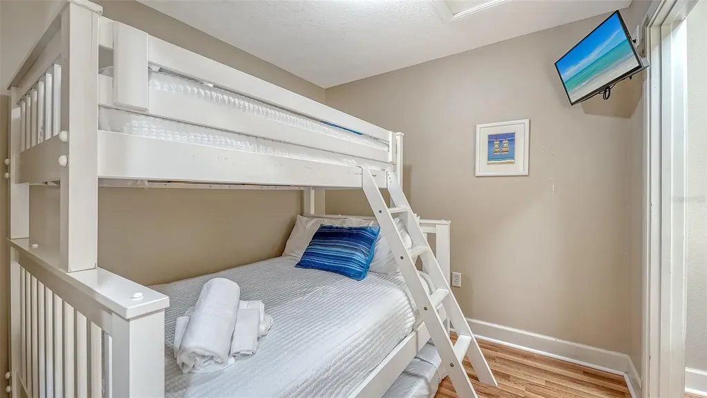 221 17th Street N Bradenton Beach FL 34217
