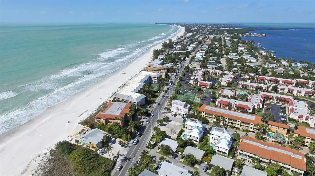 221 17th Street N Bradenton Beach FL 34217