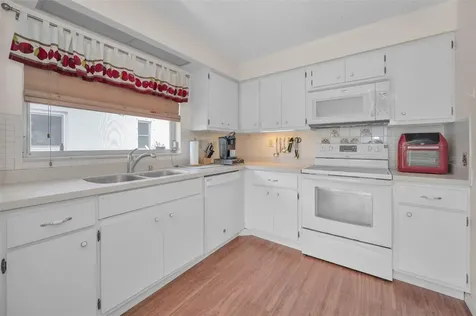 2087 Hillwood Drive Clearwater FL 33763
