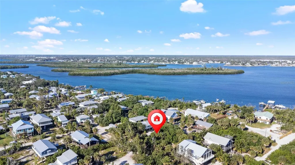 8668 Grand Avenue Placida FL 33946
