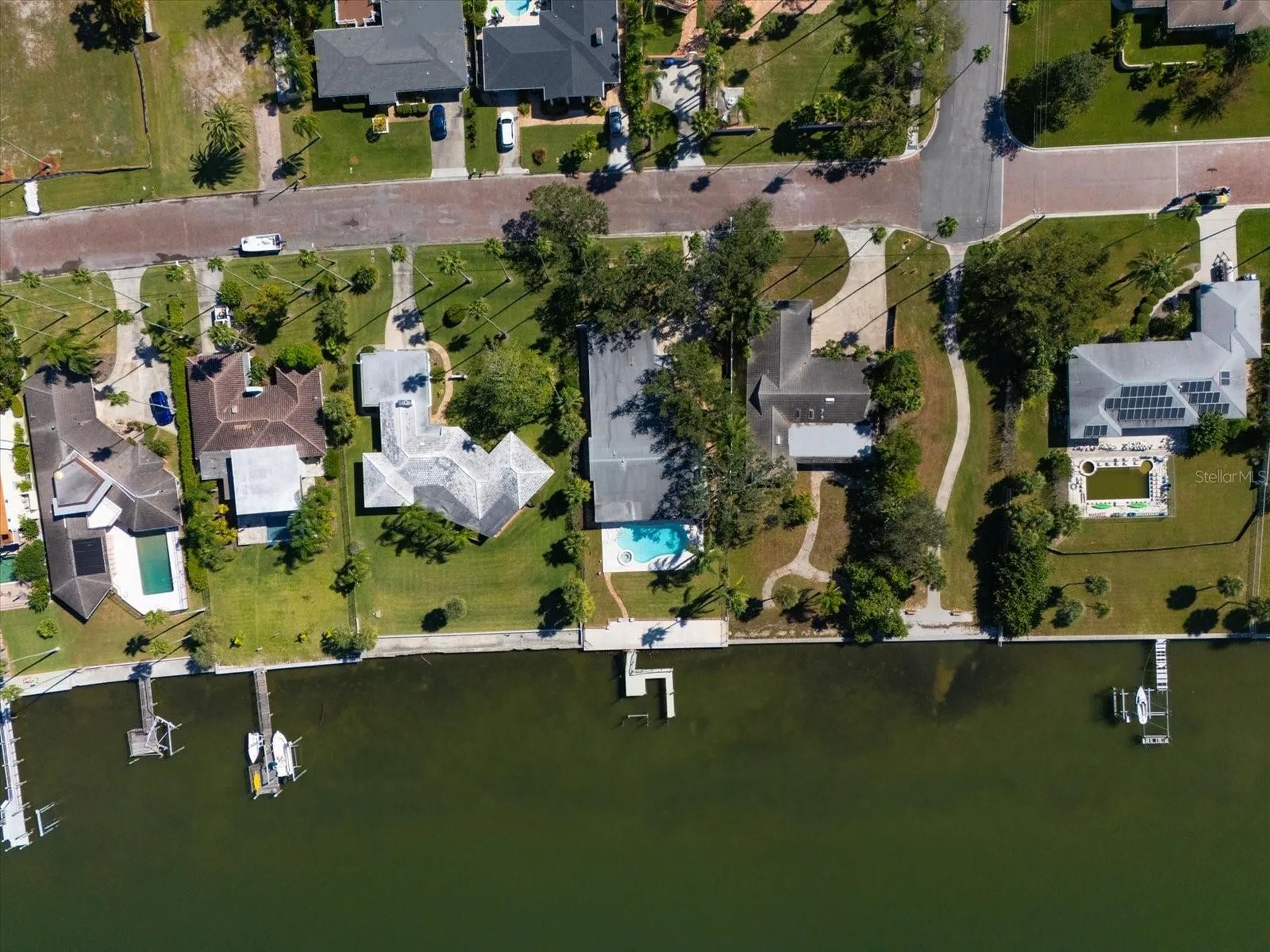 1614 Santa Barbara Drive Dunedin FL 34698