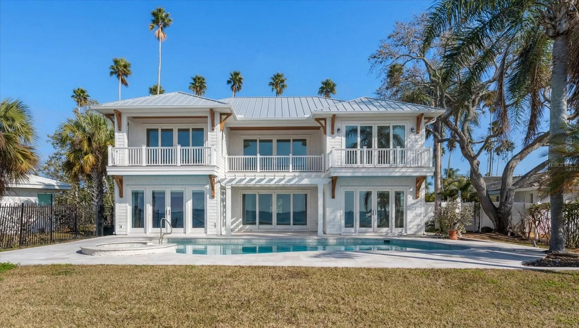 1614 Santa Barbara Drive Dunedin FL 34698