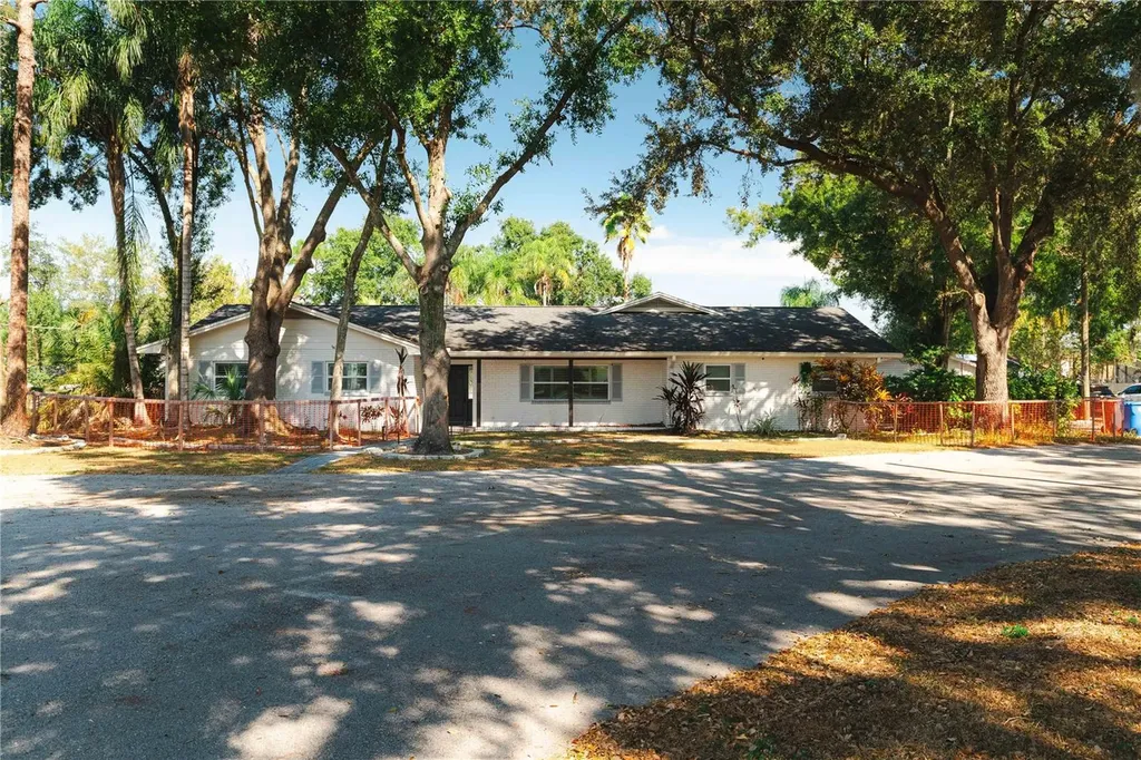 15509 Casey Road Tampa FL 33624
