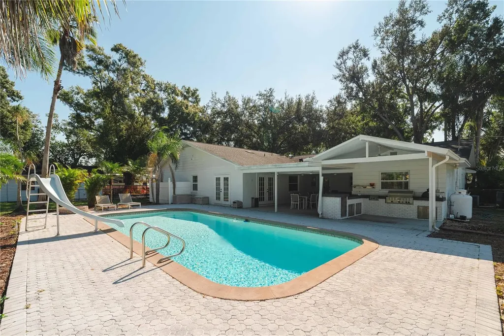 15509 Casey Road Tampa FL 33624