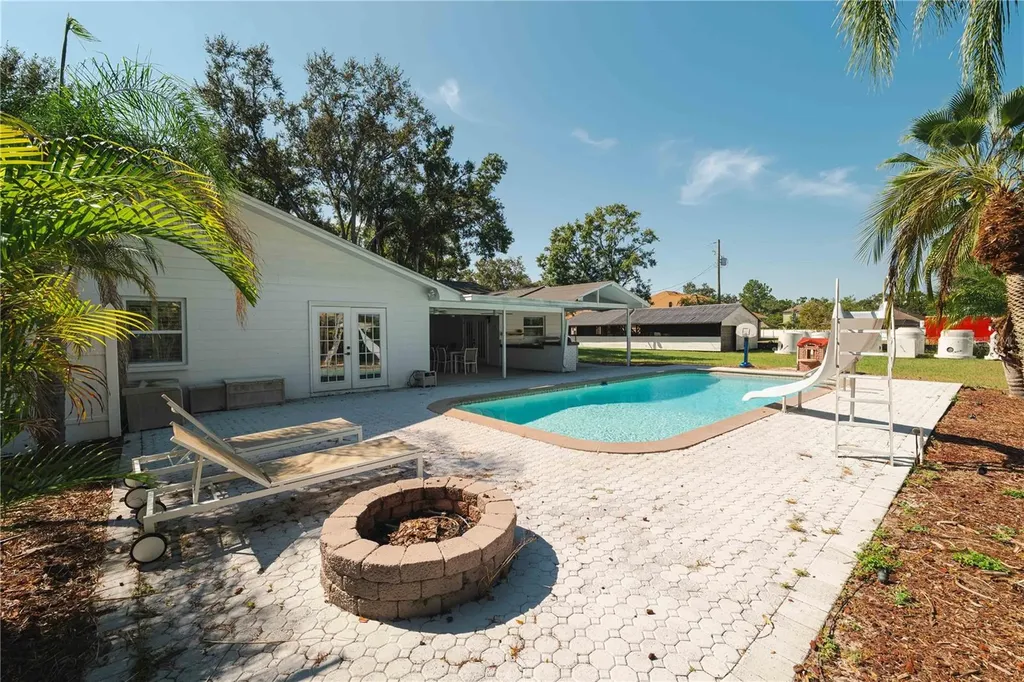 15509 Casey Road Tampa FL 33624