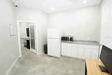 2548 30th Avenue N St Petersburg FL 33713