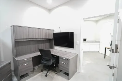 2548 30th Avenue N St Petersburg FL 33713