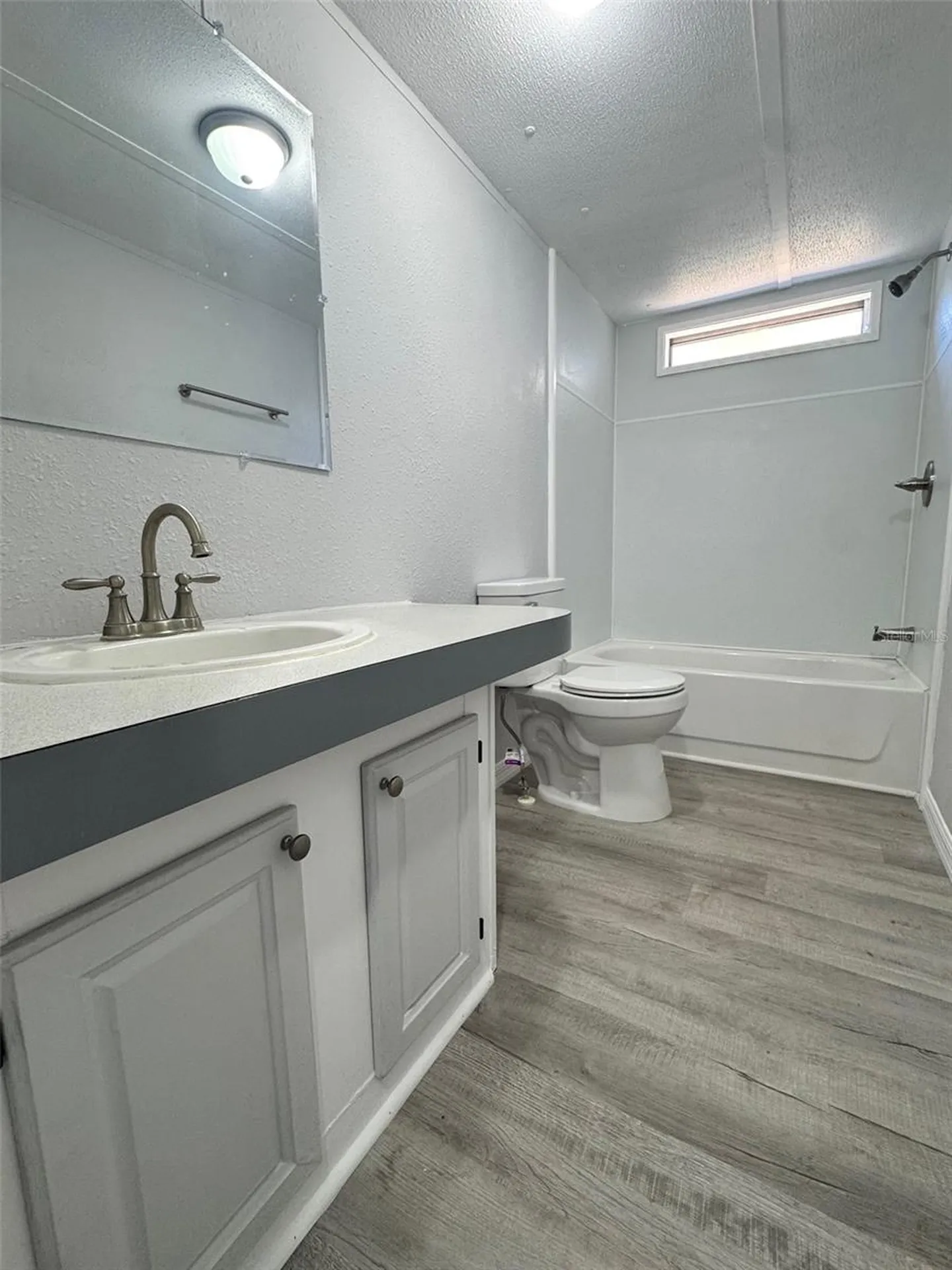 688 4th Street Polk City FL 33868