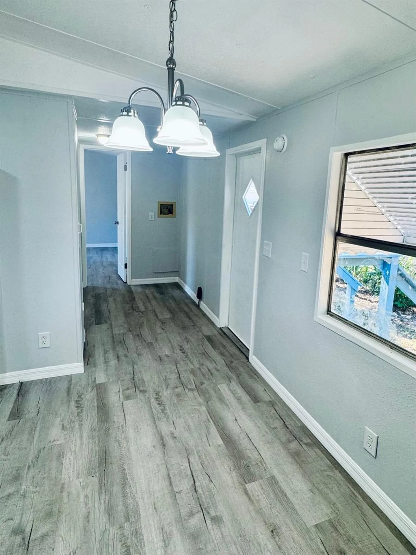 688 4th Street Polk City FL 33868