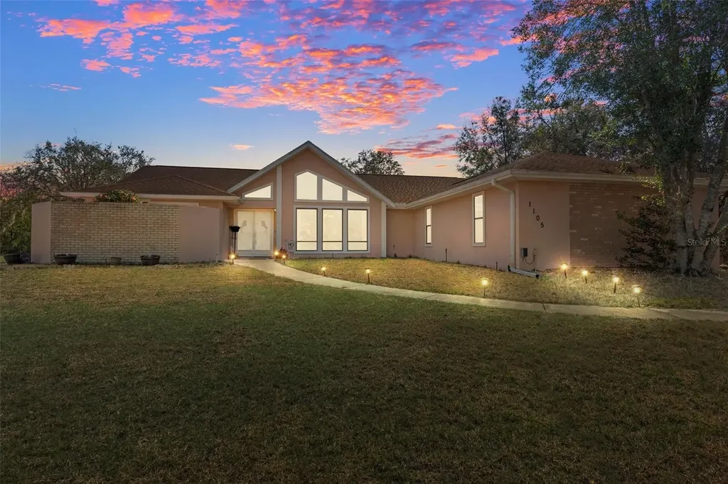 1105 N Mediterranean Way Inverness FL 34453