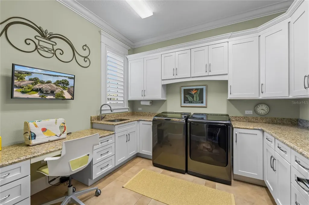 414 Meandering Way Polk City FL 33868