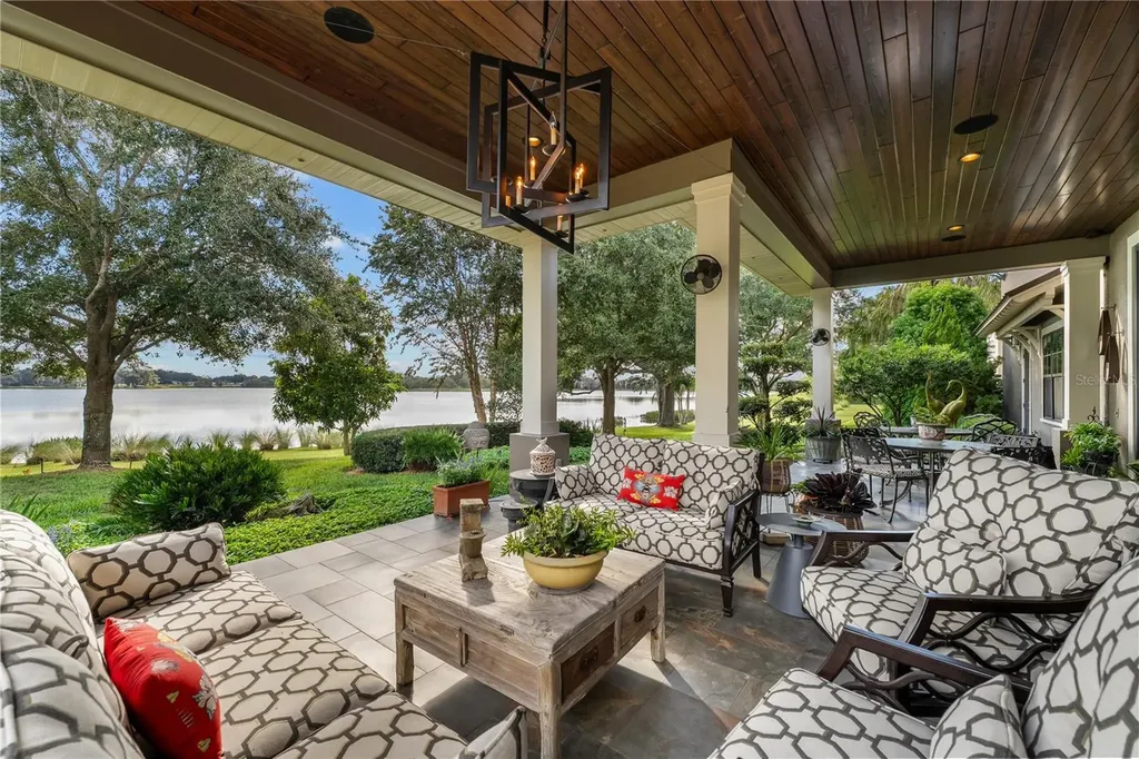 414 Meandering Way Polk City FL 33868