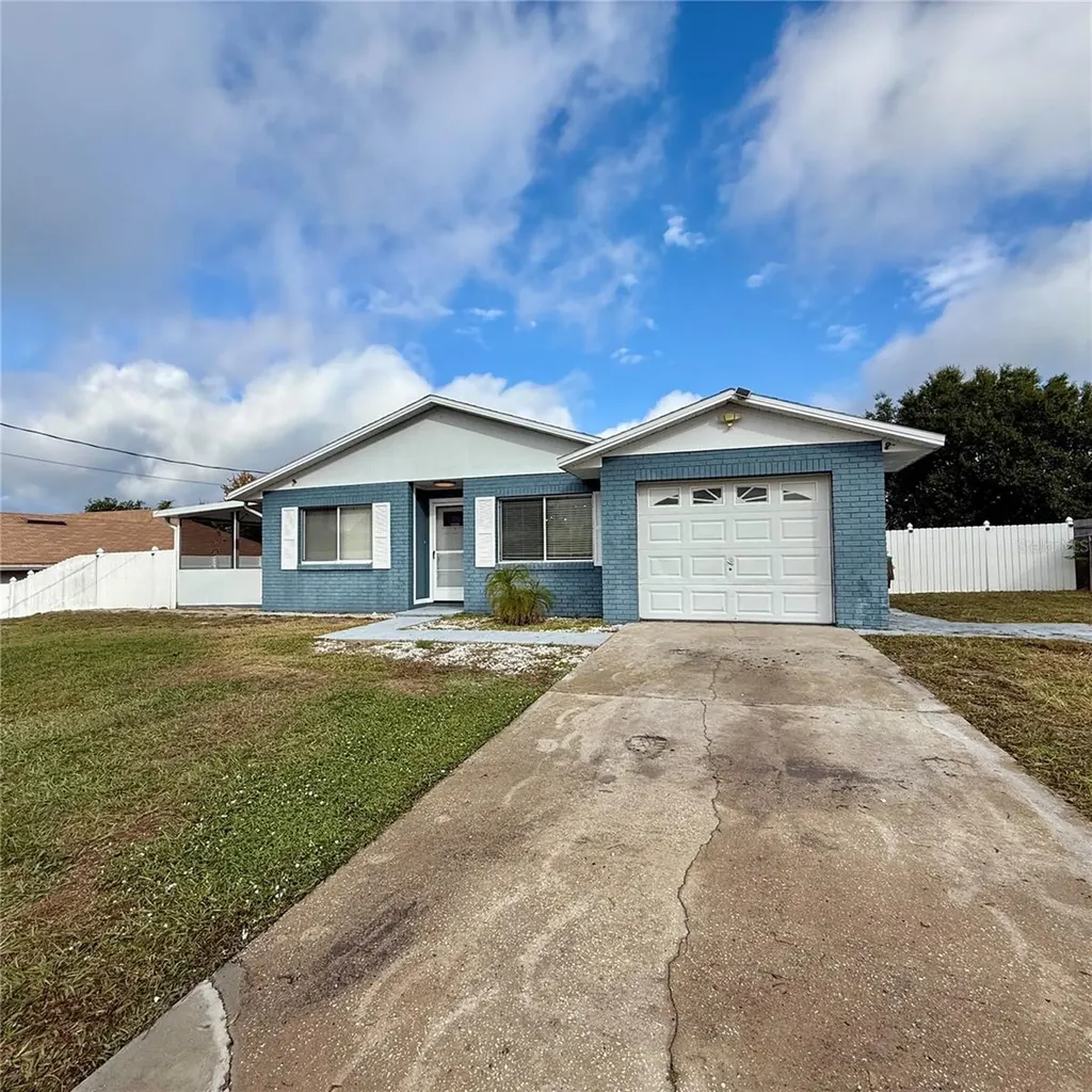 1594 Monica Street Deltona FL 32725