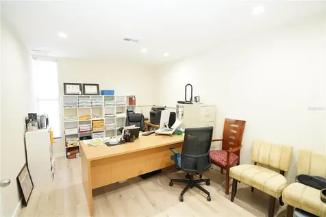 2548 30th Avenue N St Petersburg FL 33713