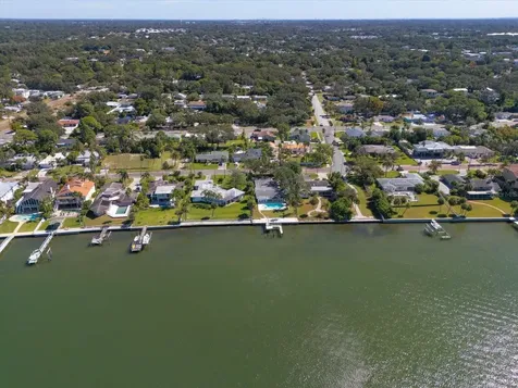 1614 Santa Barbara Drive Dunedin FL 34698