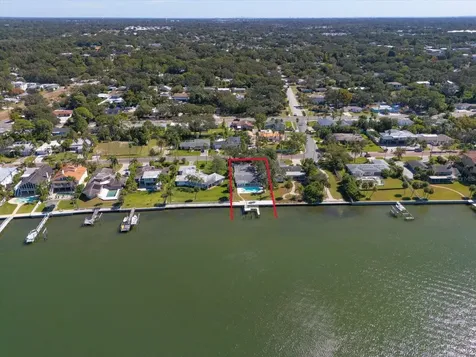 1614 Santa Barbara Drive Dunedin FL 34698