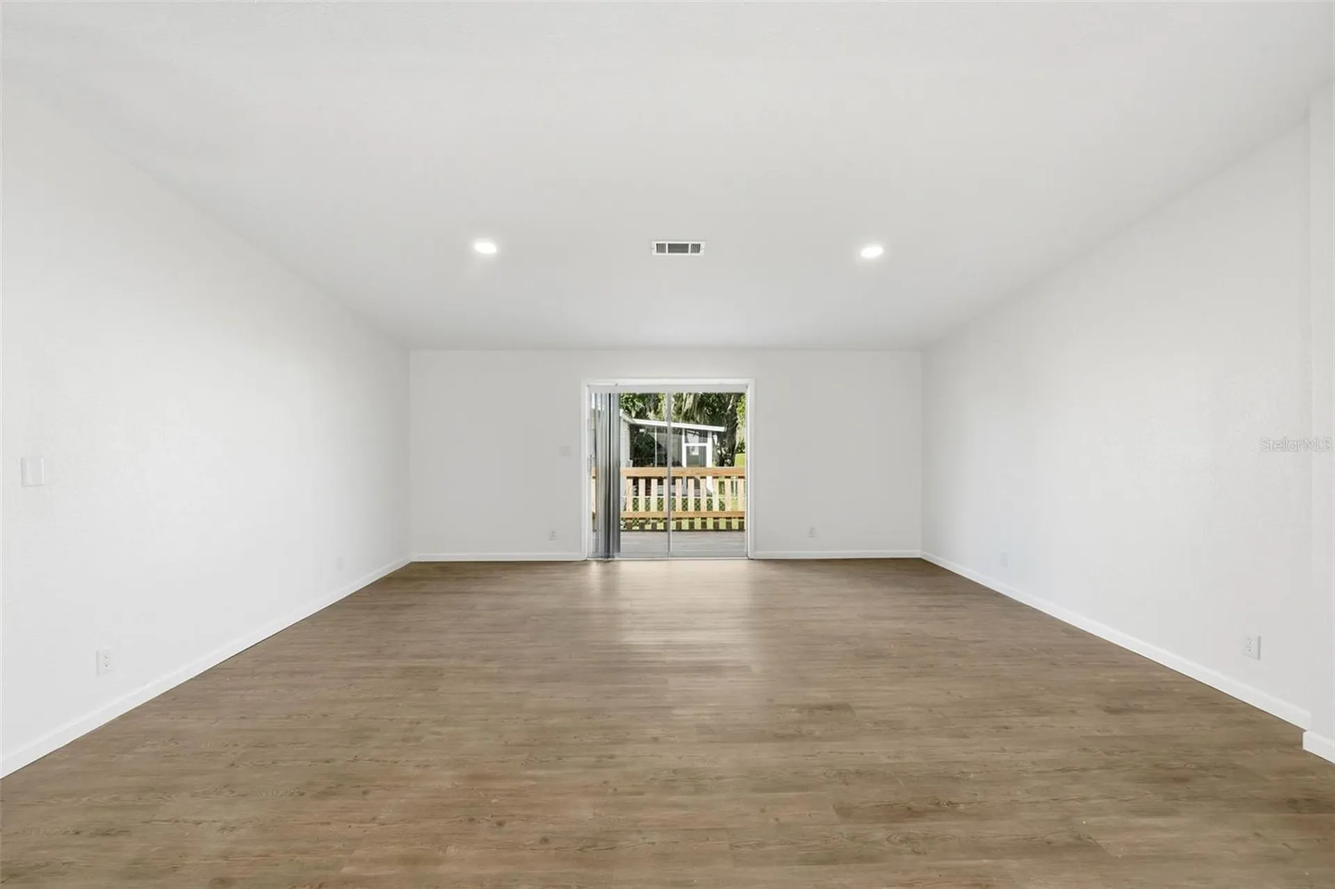5180 Lexington Circle Wildwood FL 34785