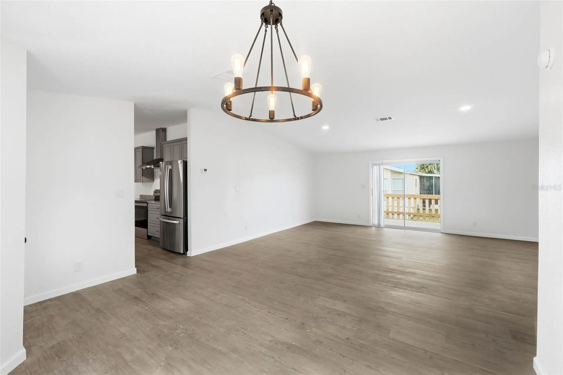 5180 Lexington Circle Wildwood FL 34785