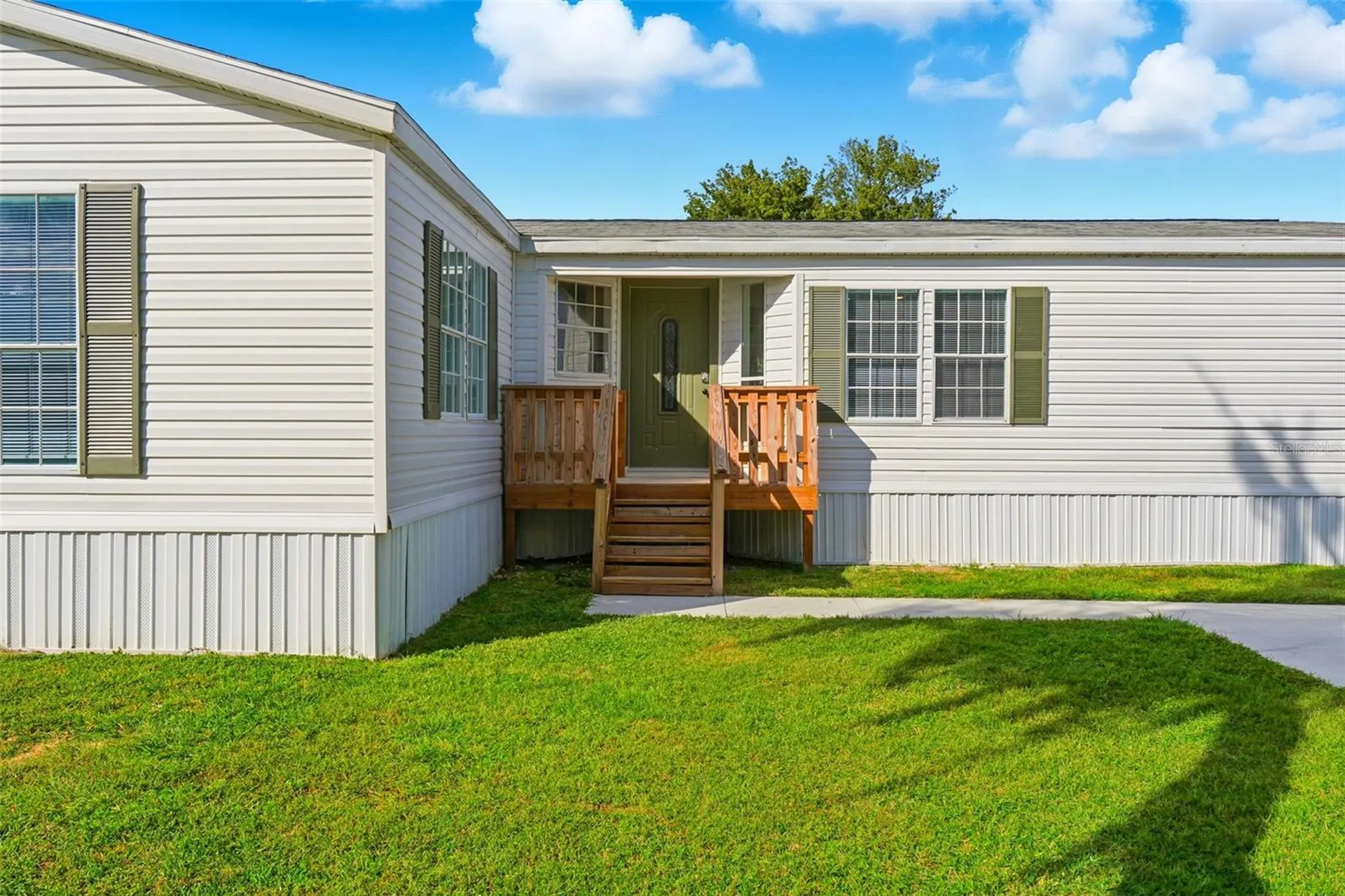 5180 Lexington Circle Wildwood FL 34785