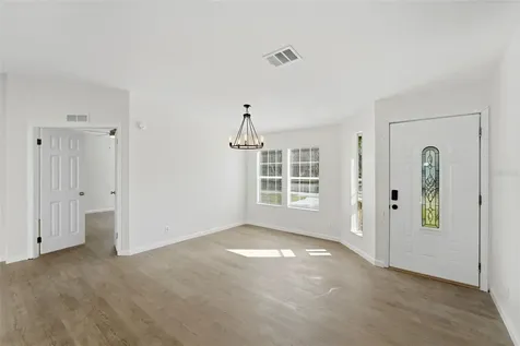 5180 Lexington Circle Wildwood FL 34785
