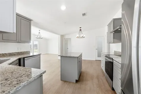 5180 Lexington Circle Wildwood FL 34785