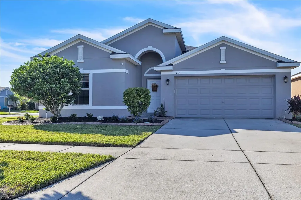 714 Griffen Heights Court Ruskin FL 33570